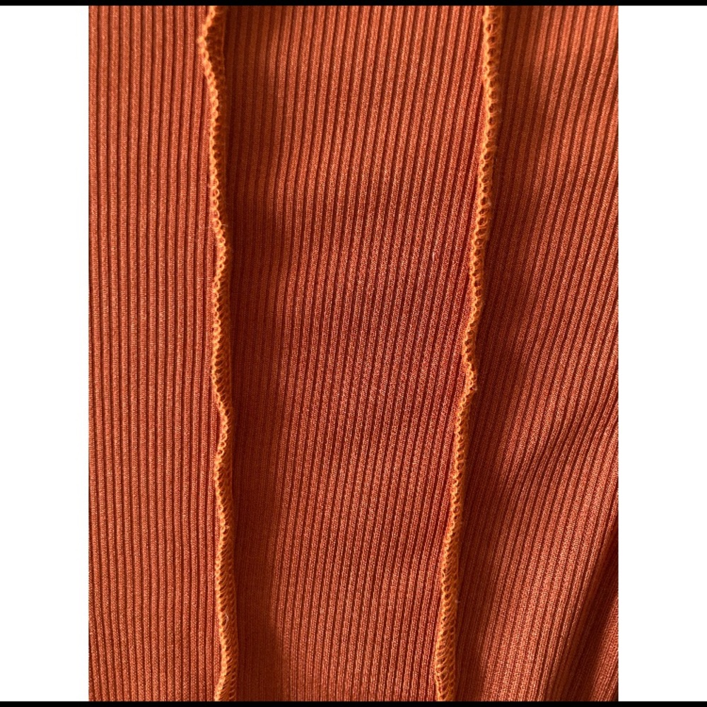 ORANGE STITCH TOP - Picture 6 of 6